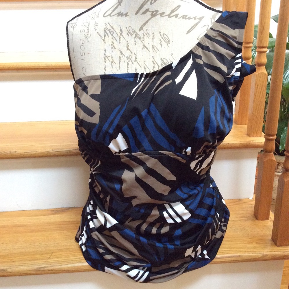 🌴Avenue One Shoulder Swim Top